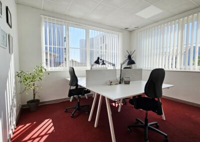Espace de travail à louer – Tokyo – 17 m² – La Rochelle